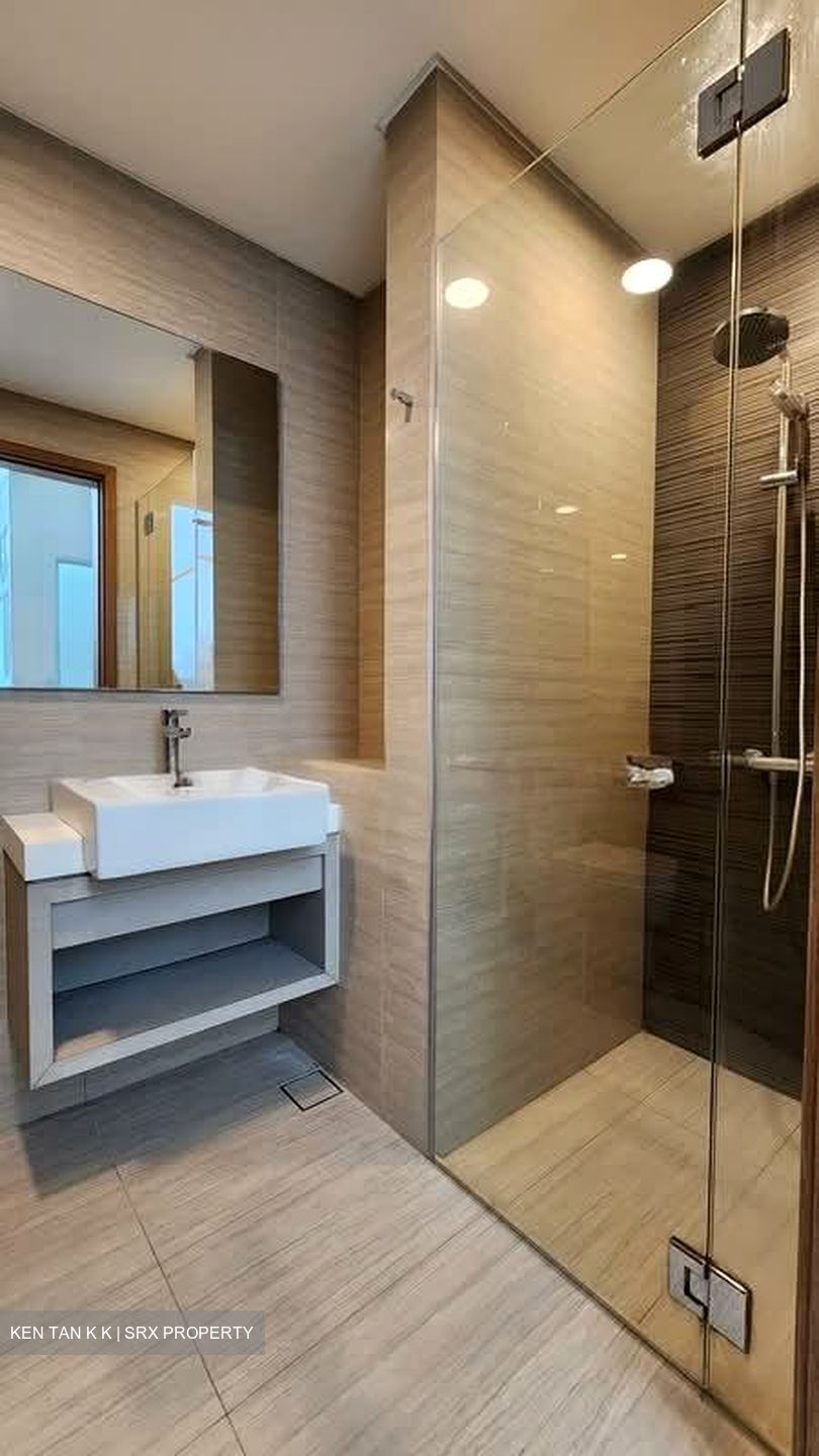 West Coast Drive (D5), Terrace #562257831